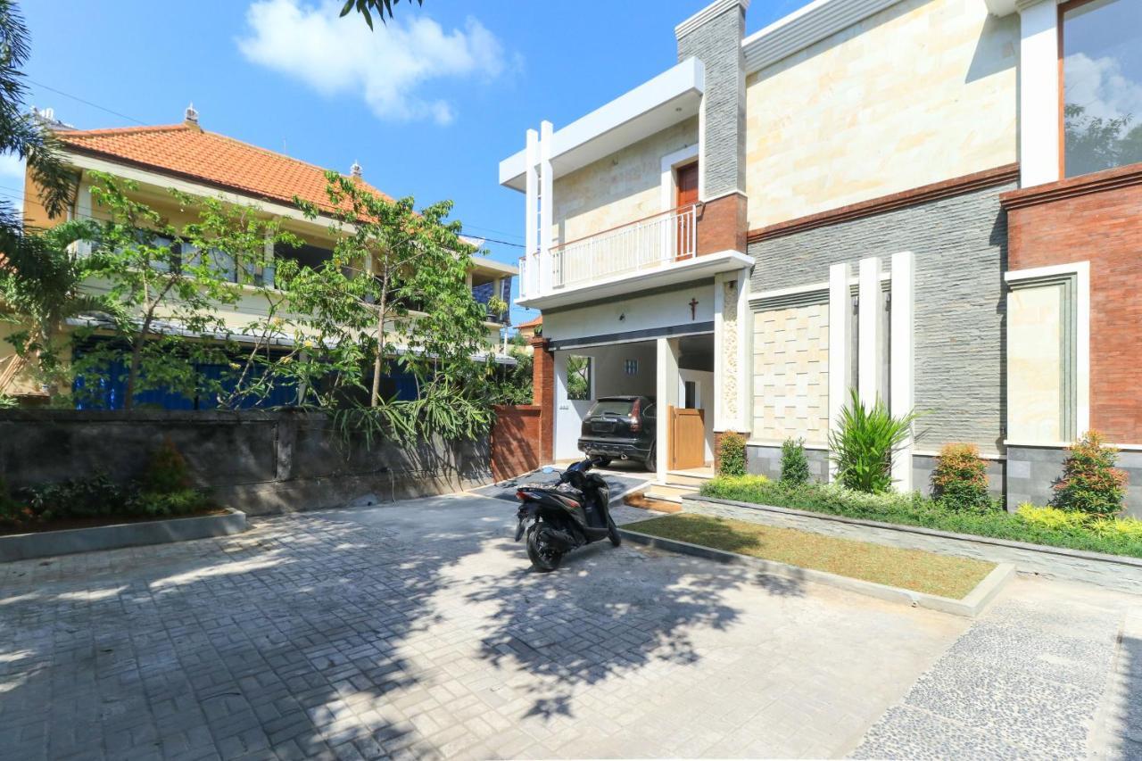 Manu Guest House 2 Canggu Εξωτερικό φωτογραφία